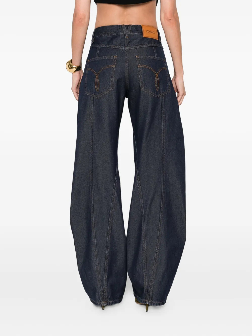Versace ヴェルサーチのボーイフレンドジーンズ - Image 5