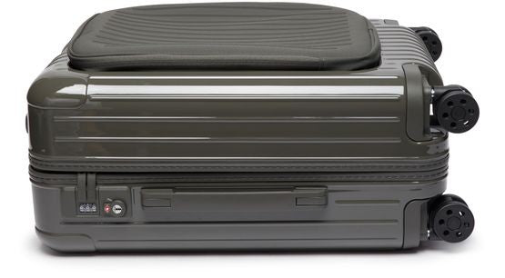 RIMOWA Essential Sleeve Cabin スーツケース - Image 5
