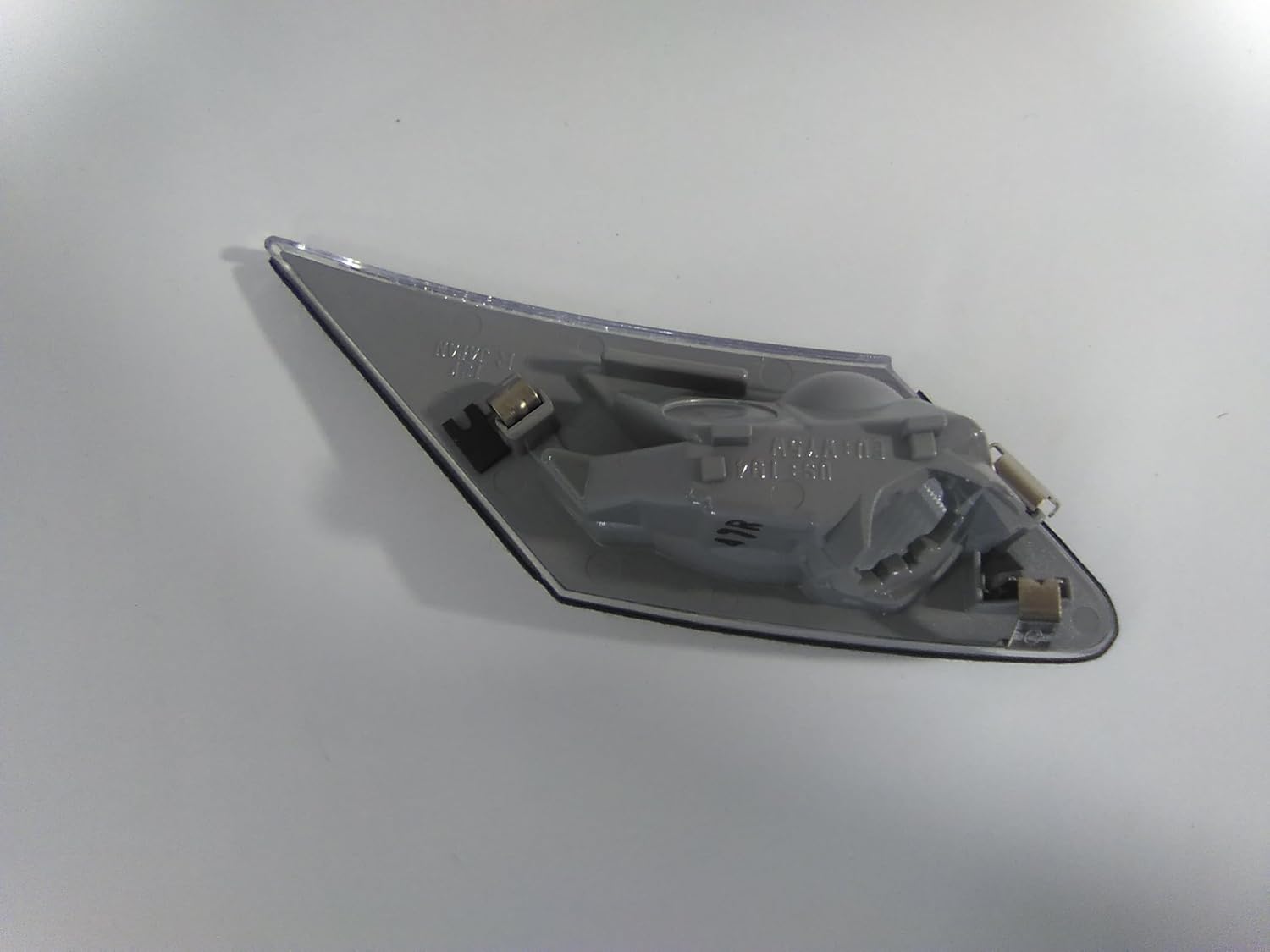 TOYOTA Genuine Parts Side Turn Signal Lamp ASSY RH Occitane Part Number SU003-02538