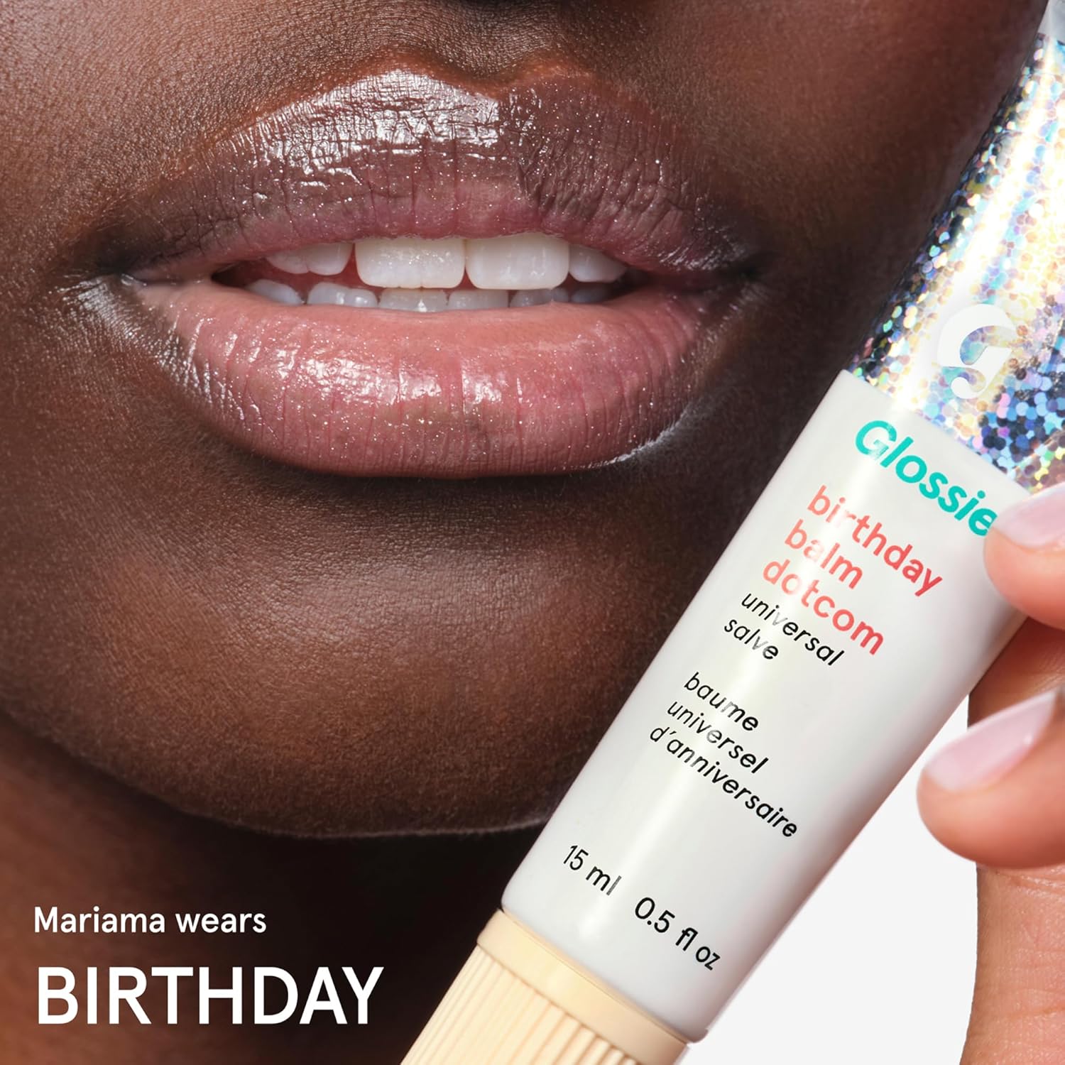 Glossier Balm Dotcom Bálsamo labial hidratante – Salve universal, hasta 12 horas de humedad – lanolina, cera de abejas y aceite de ricino para labios secos, cutículas y piel – Cumpleaños, brillo suave transparente, 0.5 fl oz