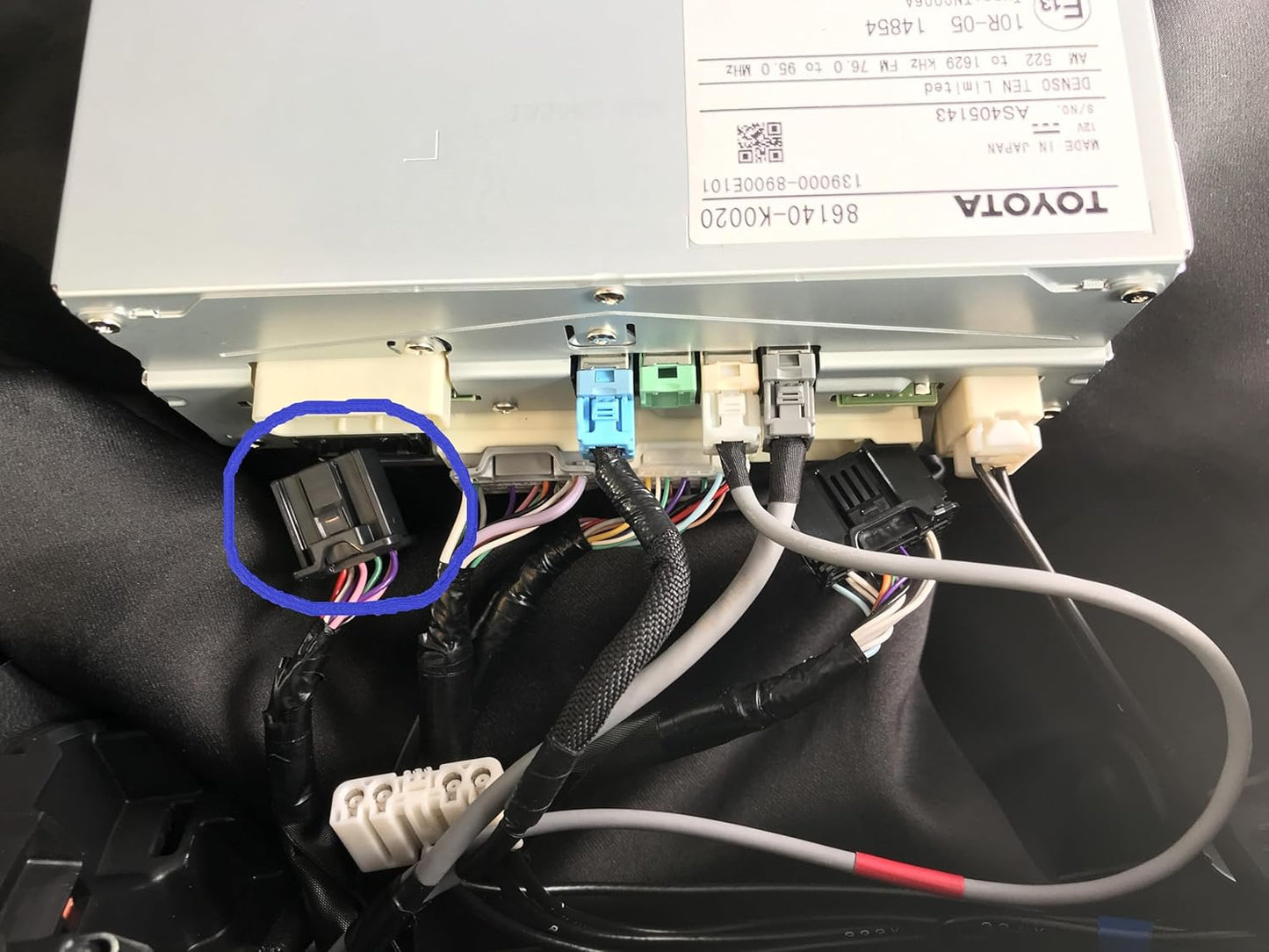 JOYN Speaker Output Removal Harness for Toyota Display Audio 10 Pins