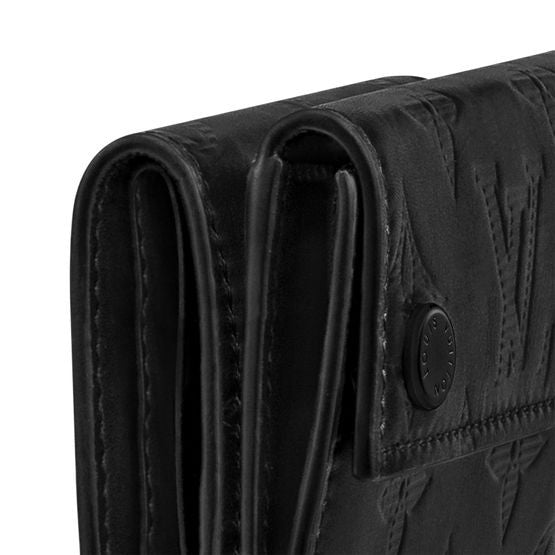 LOUIS VUITTON Discovery Compact Wallet - Image 5