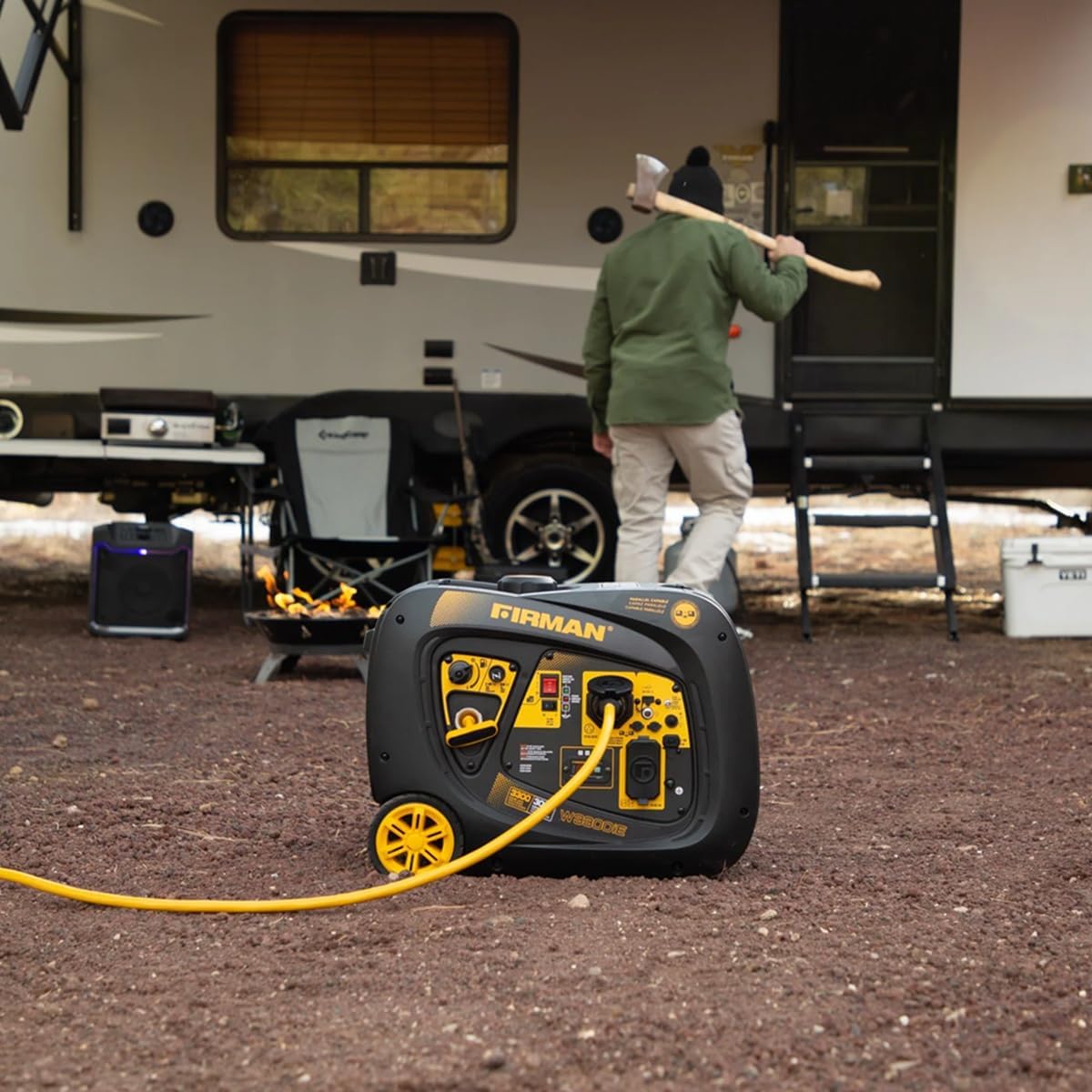 FIRMAN インバーター ポータブル発電機 171cc エンジン 電気始動付き 3300W 発電機 稼働時間9時間 ウィスパーシリーズジェネレーター 110ポンド