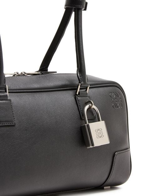 LOEWE Amazona 23 Cropped bag in shiny calfskin - Image 6