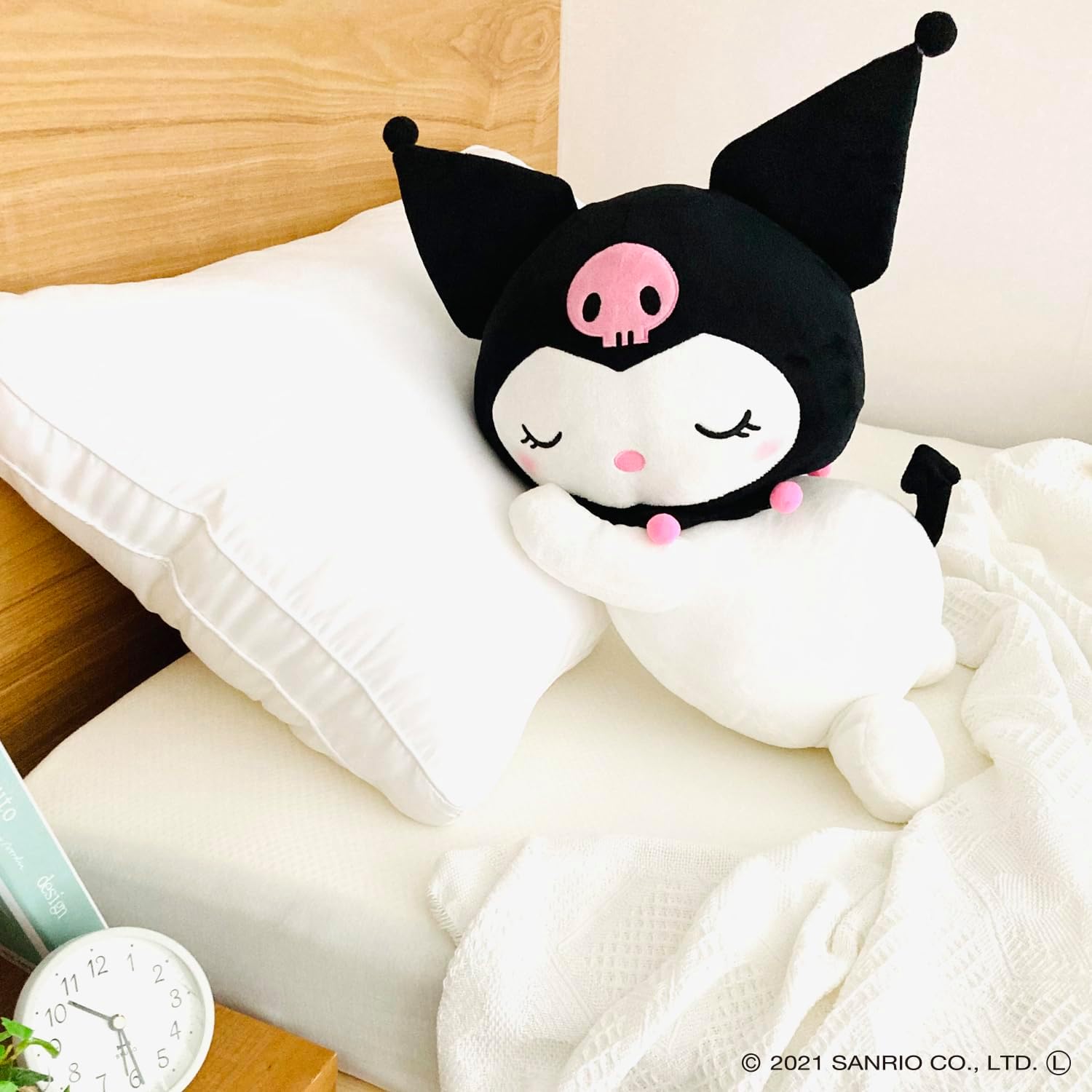 MORIPiLO Sanrio Cushion, Kuromi-chan, Large Plush Toy, Black (Companion Pillow M Size Approx. 45 cm) MORISHITA Pillow 4620753