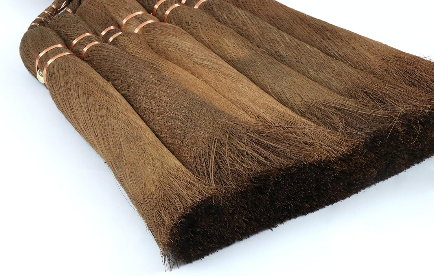 Katsunosuke Yamamoto Shop Kanichi Brown 7 Ball Broom with Long Handle (Leather Wrap), Traditional Craft, Kakayama Prefecture, Kakayama Prefecture, We have purchased a brown broom directly from Katsunosuke Yamamoto store. This is a genuine product