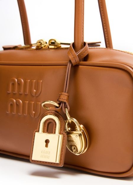 MIU MIU Arcadie レザーバッグ ラージ - Image 6