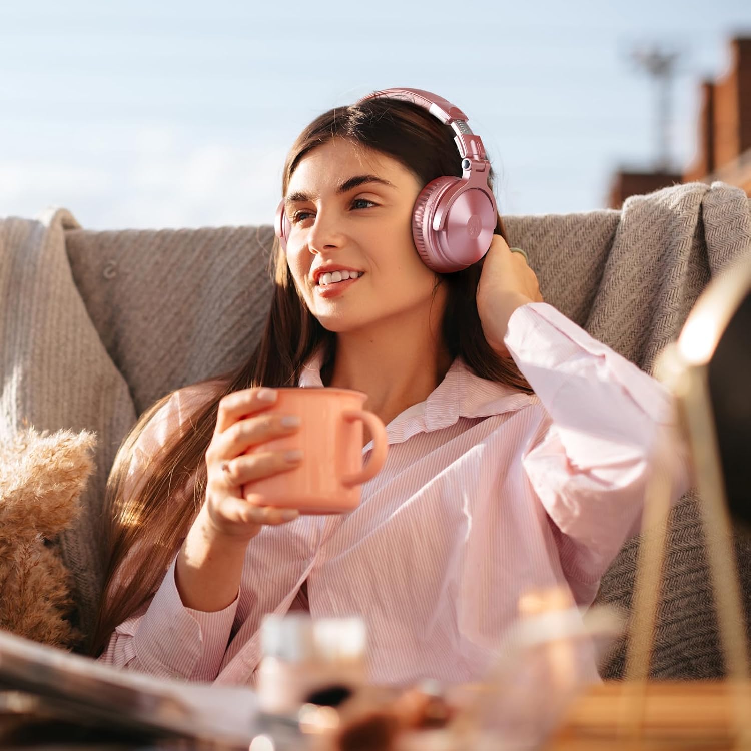 OneOdio Wireless Headphones, Up to 110 Hours of Continuous Playback, Bluetooth Headphones, Heavy Bass, Wired Hi-Res, Multi-Point Support, Built-in Microphone, Hands-Free Calling, Pro C, Rose Gold