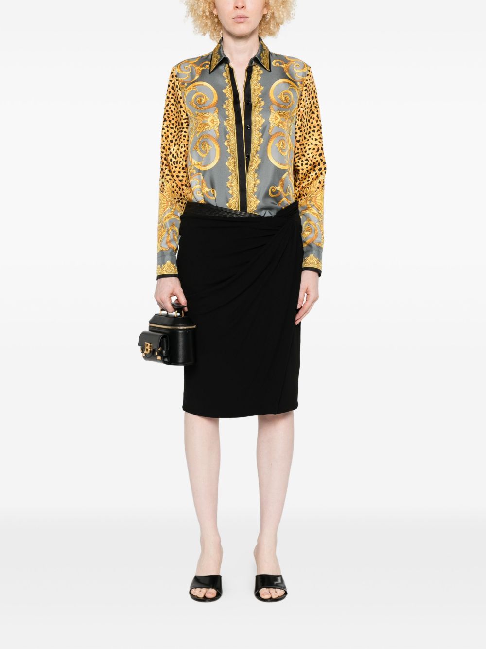 Versace ヴェルサーチスカートは黒です - Image 6