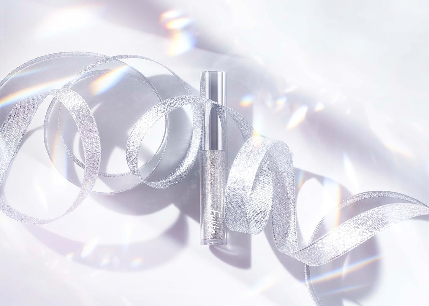 Fujiko Real Silver Liner, 0.07 oz (2 g), Silver Eyeliner, Glitter, Eye Makeup, Dull Resistant