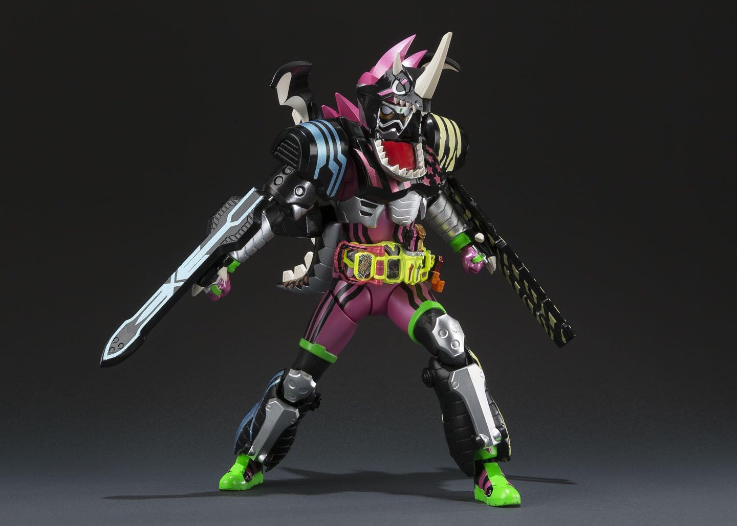 TAMASHII NATIONS S.H.フィギュアーツ 仮面ライダーエグゼイド ハンターアクションゲーマー レベル5 約160mm ABS&PVC製 塗装済み可動フィギュア