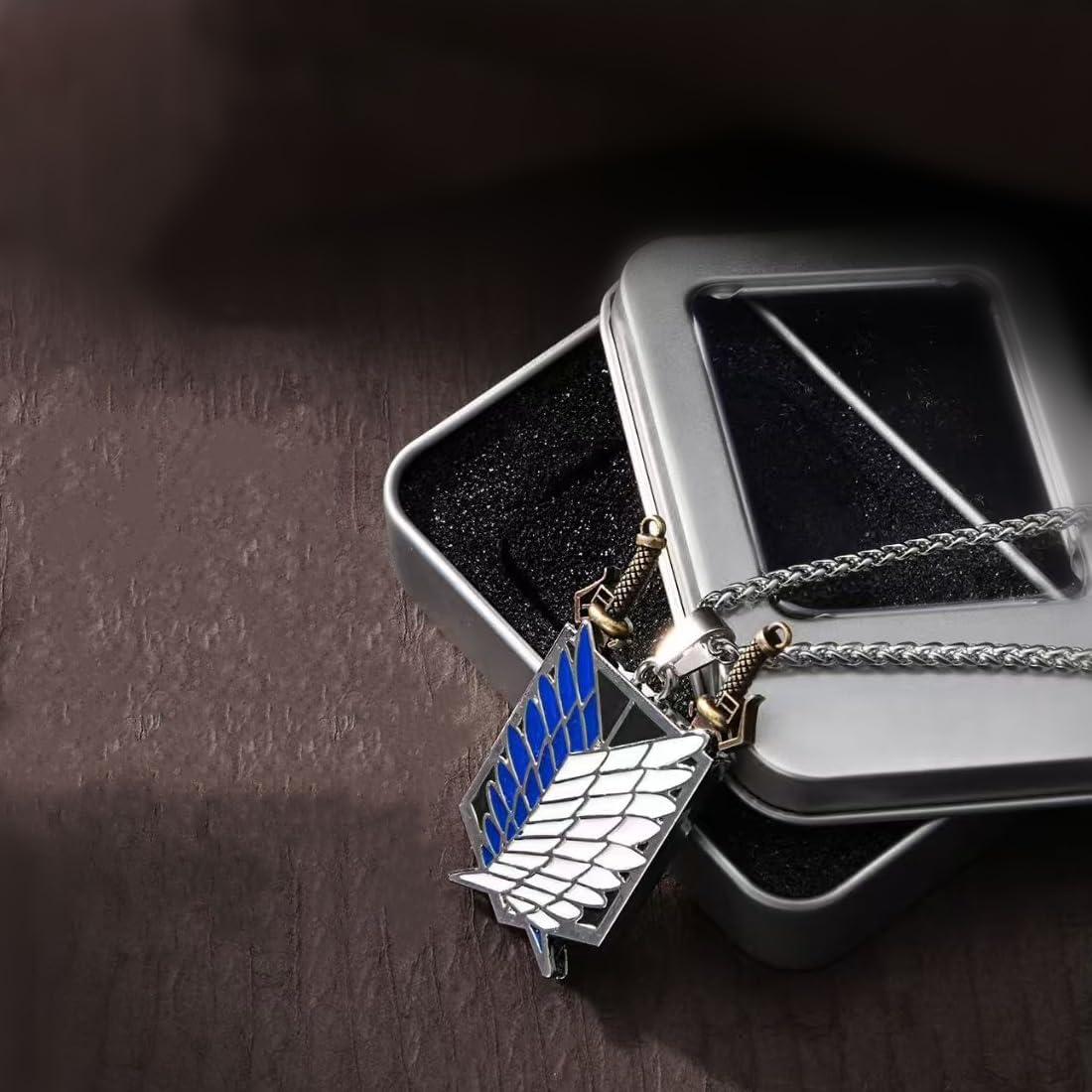 Sizuuenn Attack on Titan Investigation Corps Necklace, Cosplay, Anime, Accessories, Goods, School Festivals, Cultural Festivals, Festivals, Halloween, Event Props, Photography/Souvenir, Present