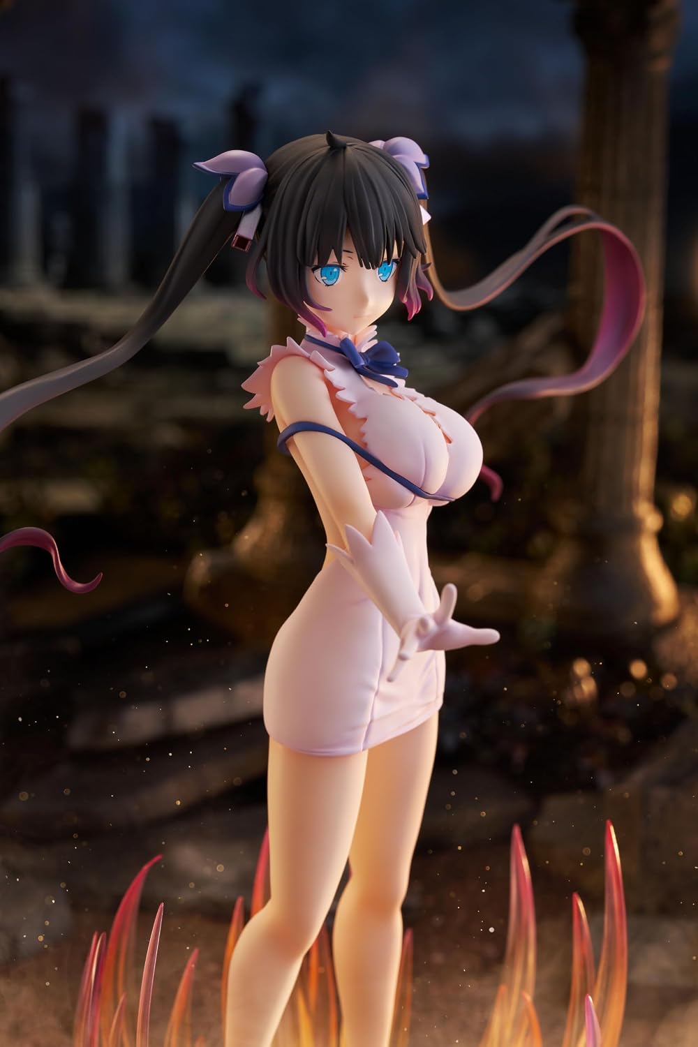 Alice Glint, Is It Wrong To Ask A Dungeon V "Hestia" Release Of God Ver. 1/7 Scale PVC/ABS Painted Finished Figure