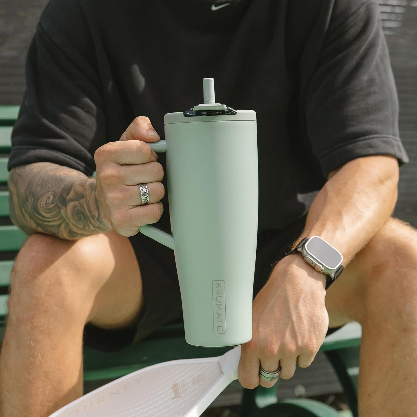 BrüMate Era Flip - Vaso de 40 onzas con tapa con pajilla cubierta 100 % a prueba de fugas, popote higiénico cubierto, botella de agua de acero inoxidable aislada con asa, apto para portavasos, sin BPA (Lilac Dusk)