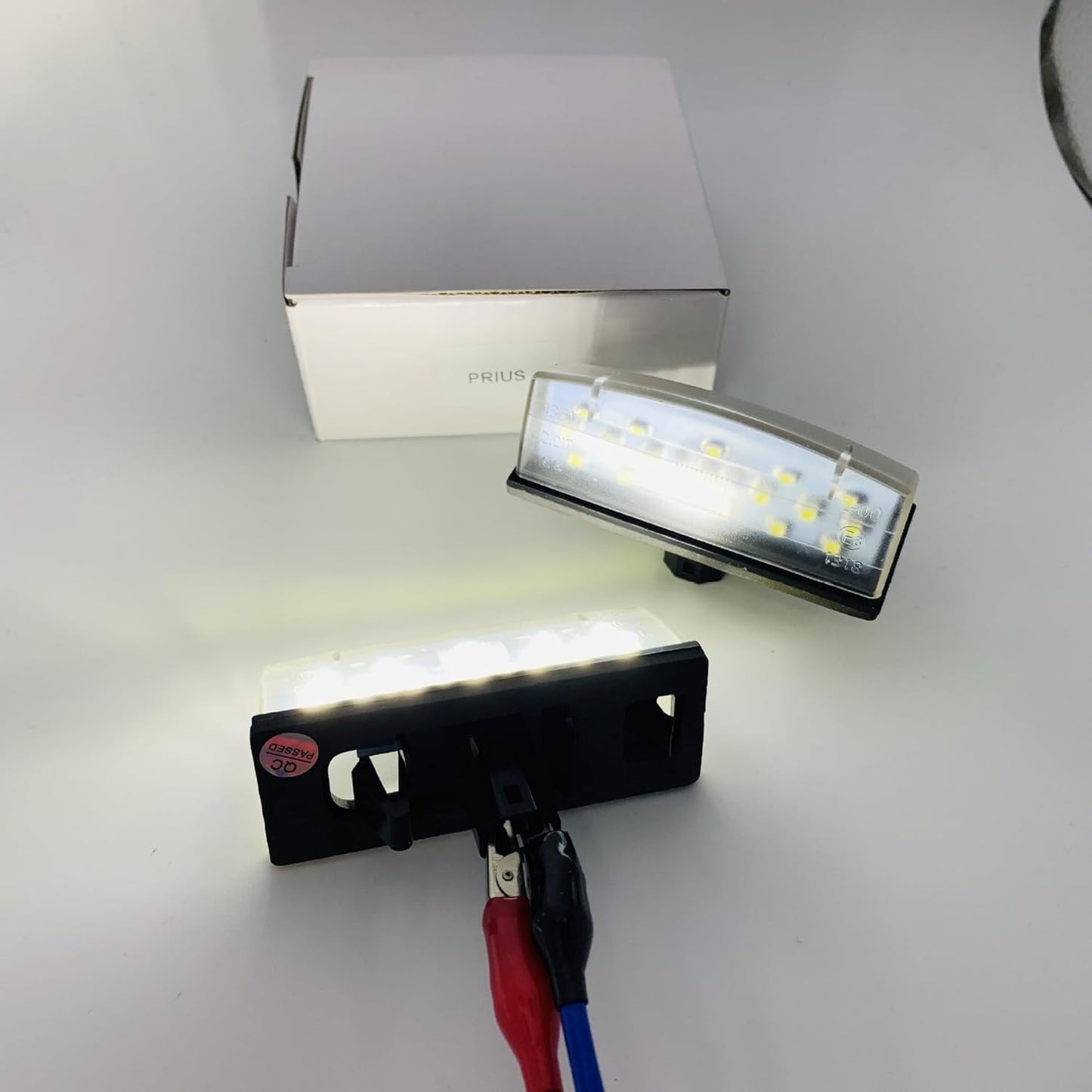 Prius 20 Series 30 Series License Plate Lamp LED Prius PHV 30 Series Prius α 40 Series C-HR ZYX10/NGX50 RAV4 License Lamp Genuine Replacement Type 2 Pack White