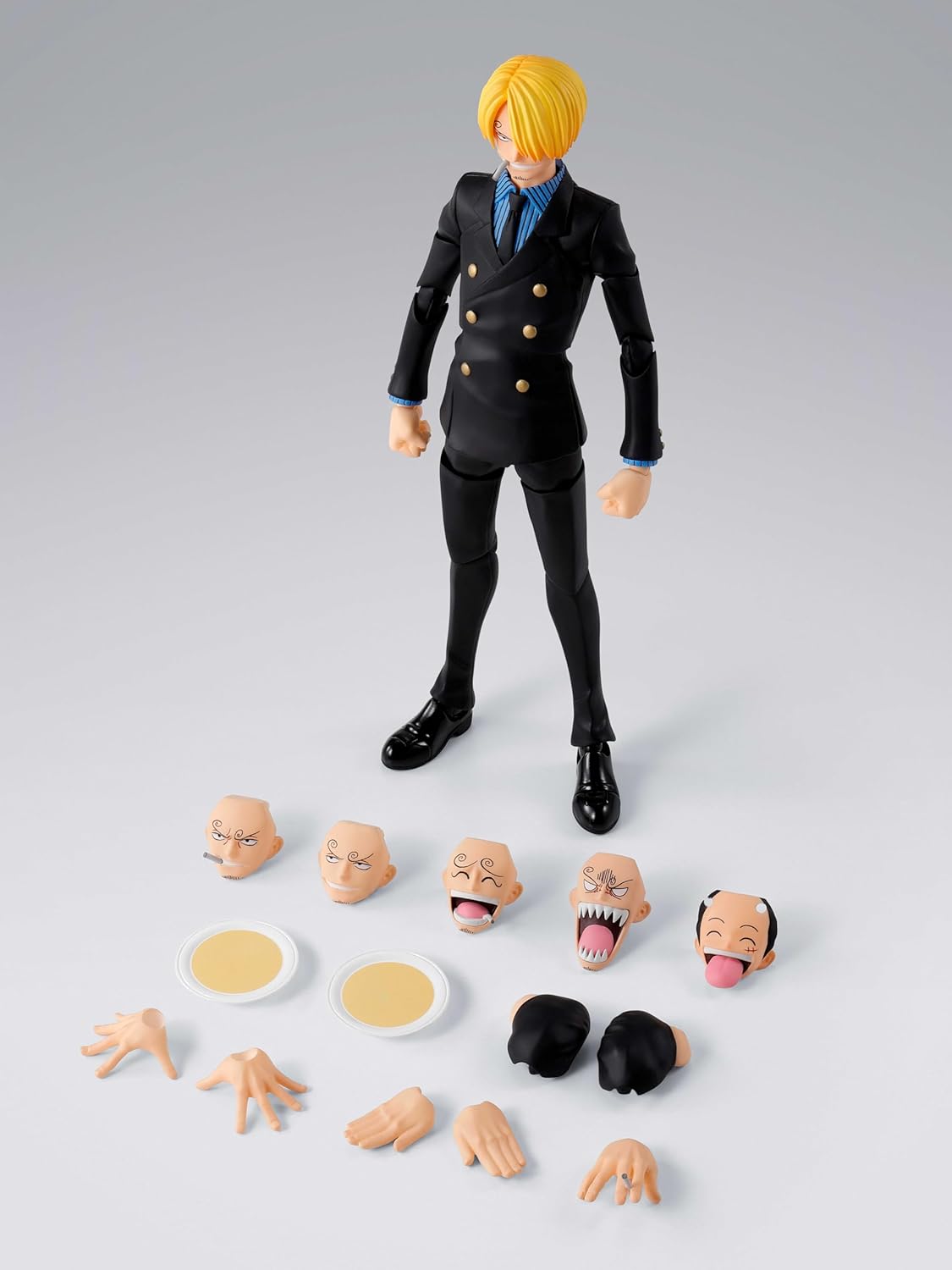 Tamashi Nations S.H. Figuarts One Piece Sanji Dawn of Adventure, Approx. 6.1 inches (155 mm), PVC & ABS Pre-painted Action Figure