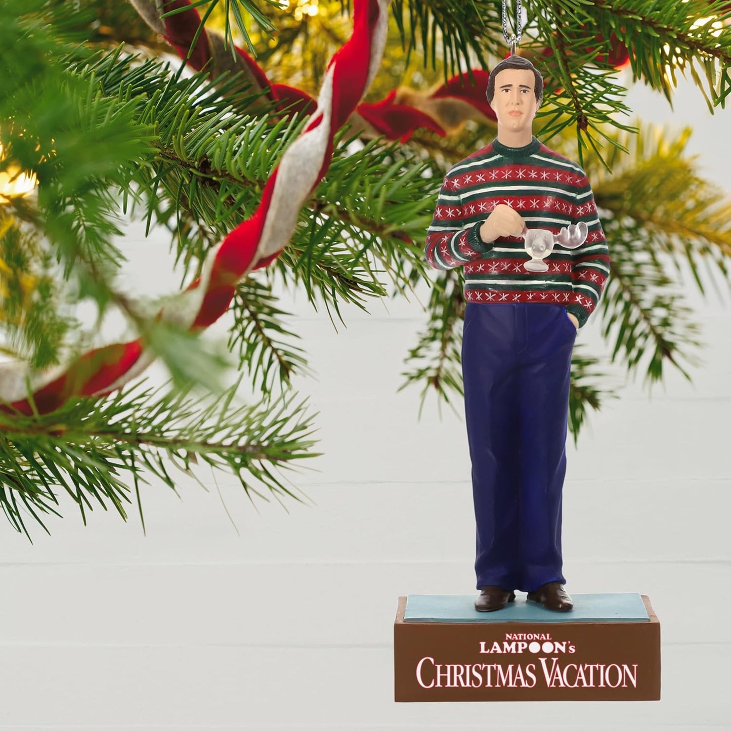 Hallmark Keepsake Adorno de Navidad, National Lampoon's Christmas Vacation Copa de Alegría de Clark Con Sonido, Regalos de Películas Navideñas
