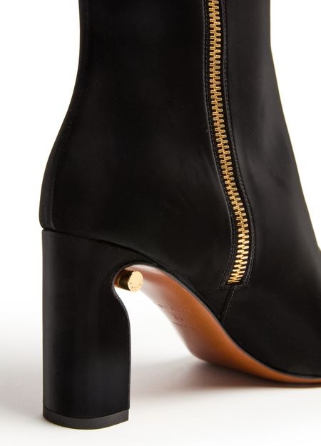 MCQUEEN Leather ankle boots - Image 6