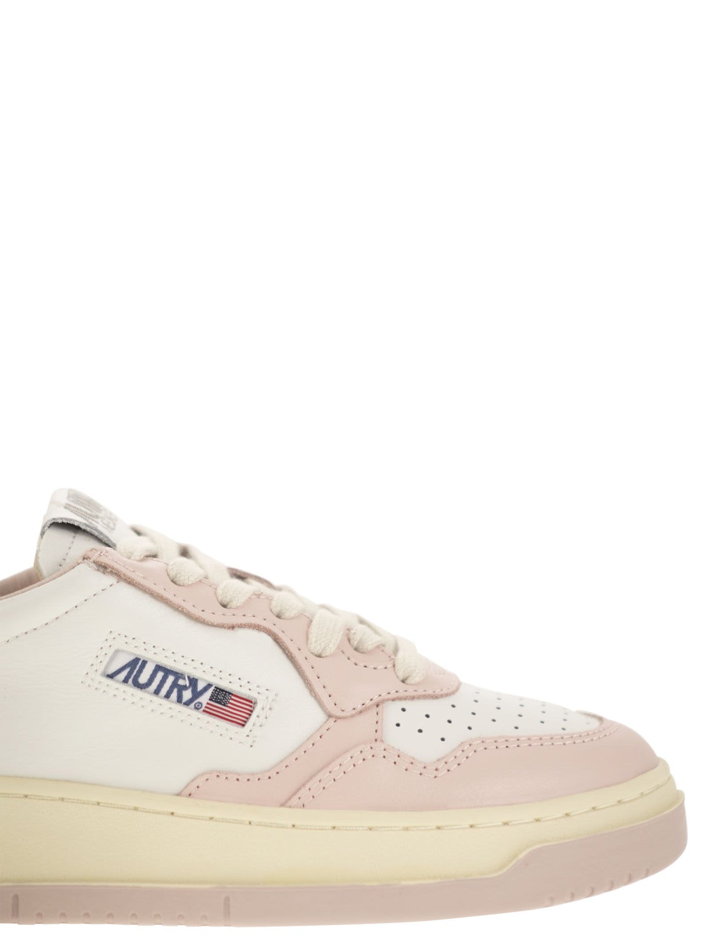 Autry Medalist Low Two Tone Leather Sneakers - Image 6