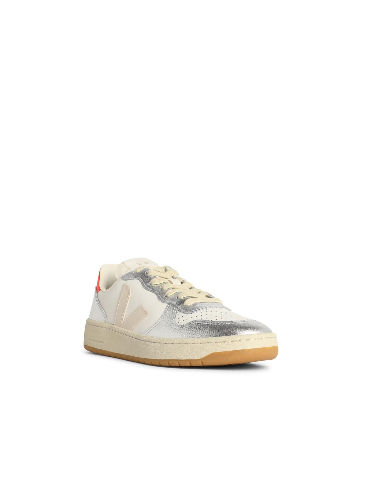 Veja Veja 'V10'白いリアスニーカー - Image 6