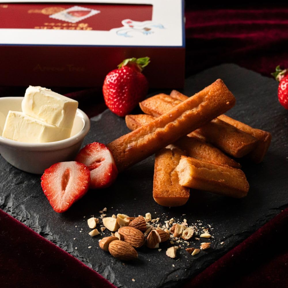 [Official] Arrow Tree Christmas Gift Amaou Queen Strawberry Financiers (16 pieces) Assortment Popular Confectionery Sweets Strawberry Financiers Individual Packaging Present Gift in Return Inner
