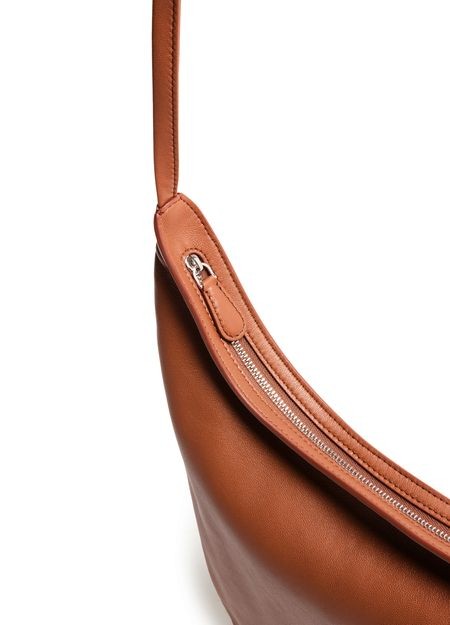 THE ROW N/S Izzy shoulder bag - Image 6