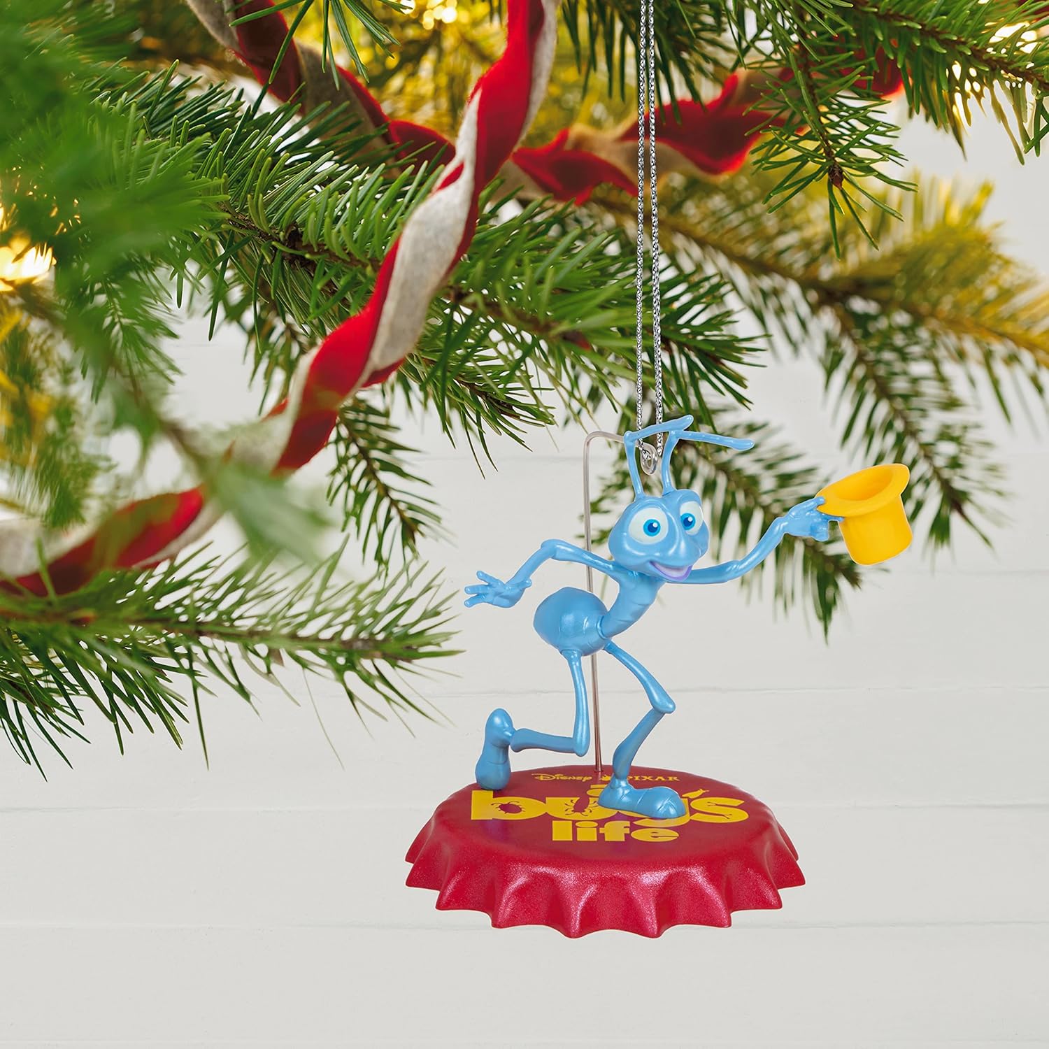 Hallmark Keepsake Adorno de Navidad 2023, Disney/Pixar A Bug's Life 25th Anniversary Flik, regalos para fanáticos de Disney