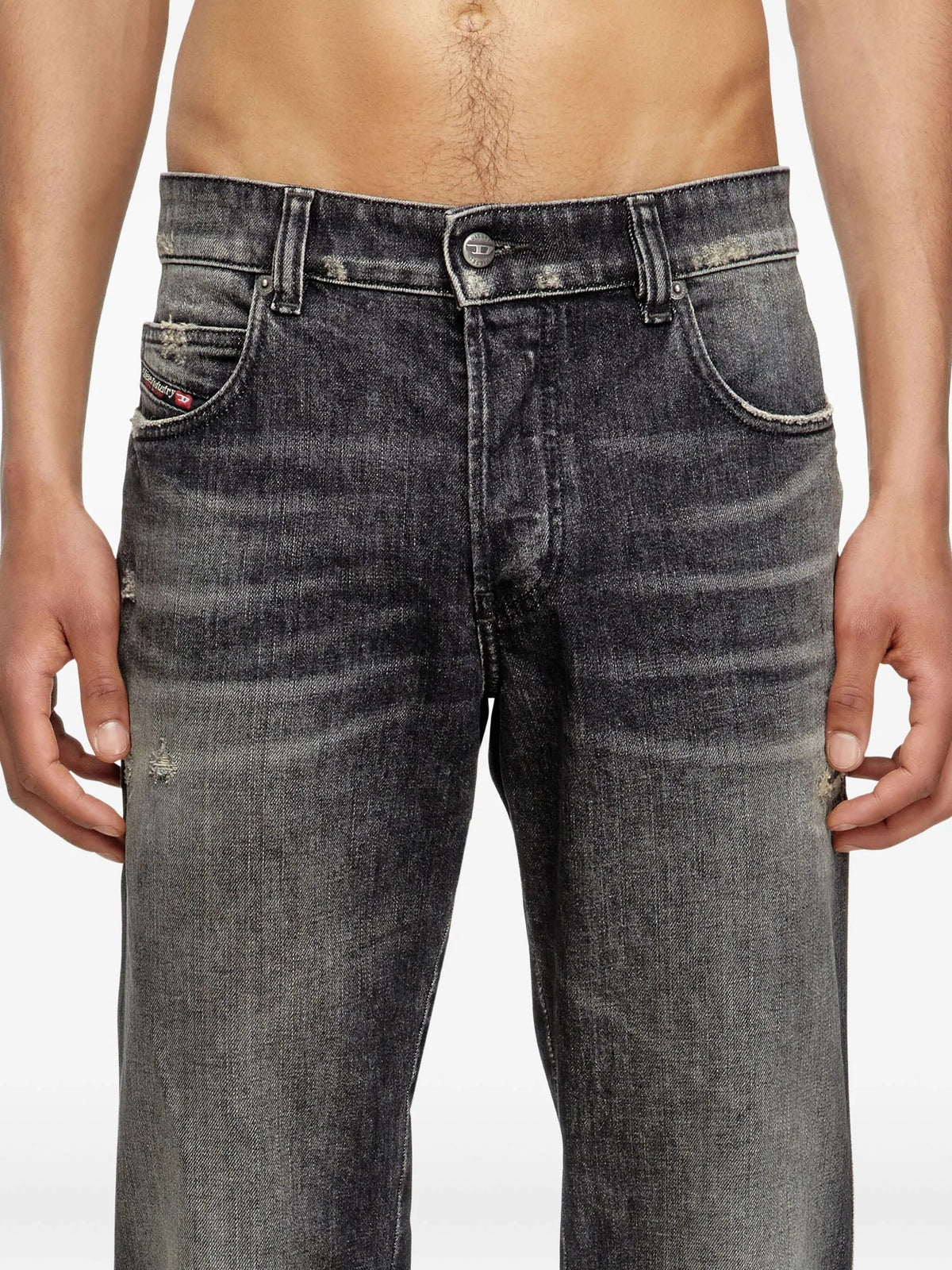 Diesel あらゆる見出しの材料から製造 - Image 6