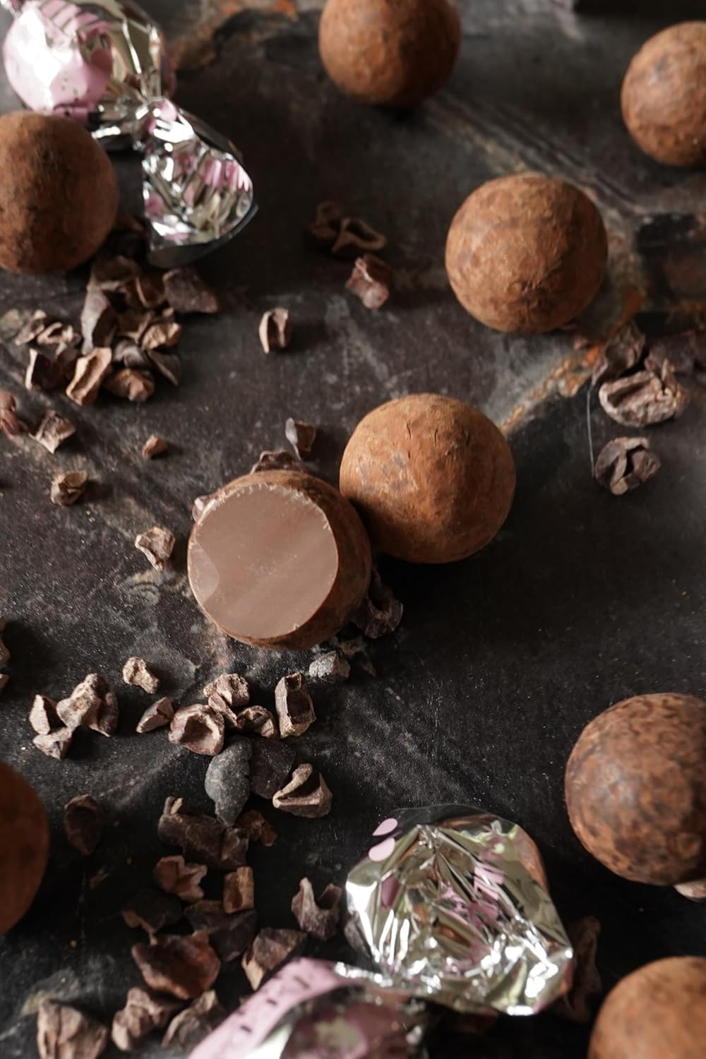 Salon de Royale Cocoa Milk Chocolate Bag Winner of the 24th National Confectionery Exposition Gold Award