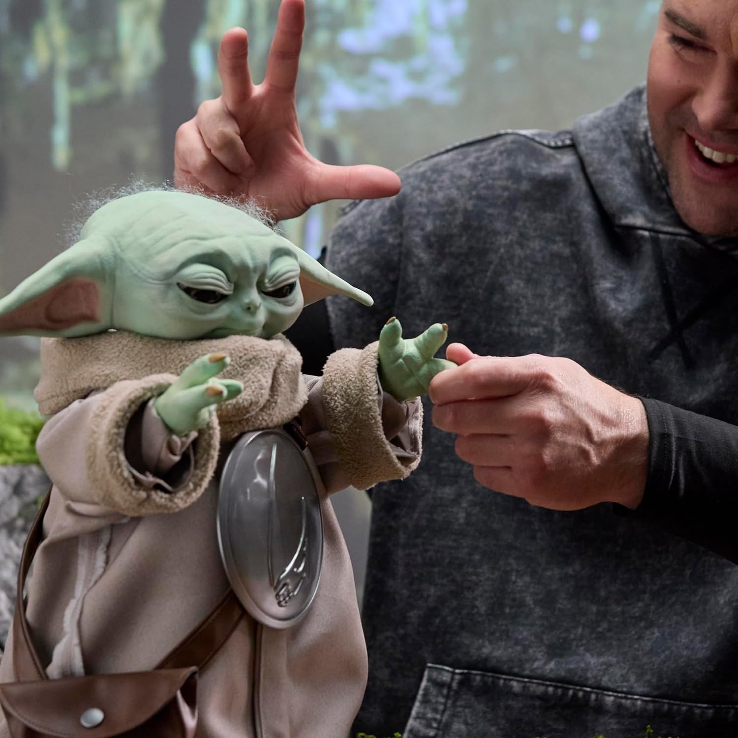STAR WARS Ultimate Grogu, 1:1 Scale Premium Animatronic, Limited Edition Life-Size Replica Ages 14+