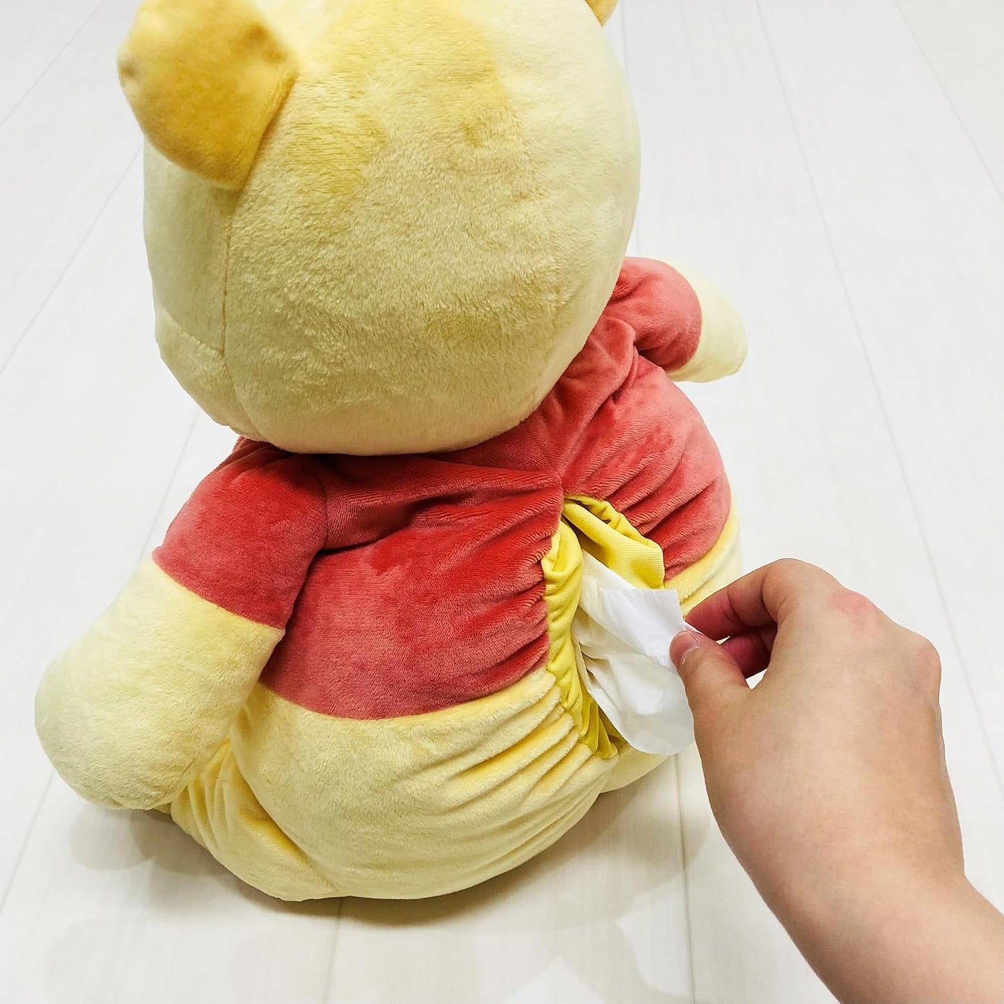 MORIPiLO Disney Tissue Case (Winnie the Pooh Sitting Tissue Box Cover) Approximately 40cm Melting Touch Cute Car Goods Plush Paper Holder Yellow Character Morishita's Pillow