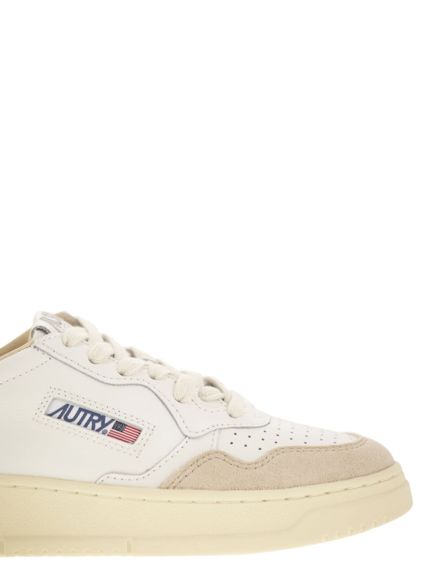Autry Medalist Low Leather Sneakers - Image 6