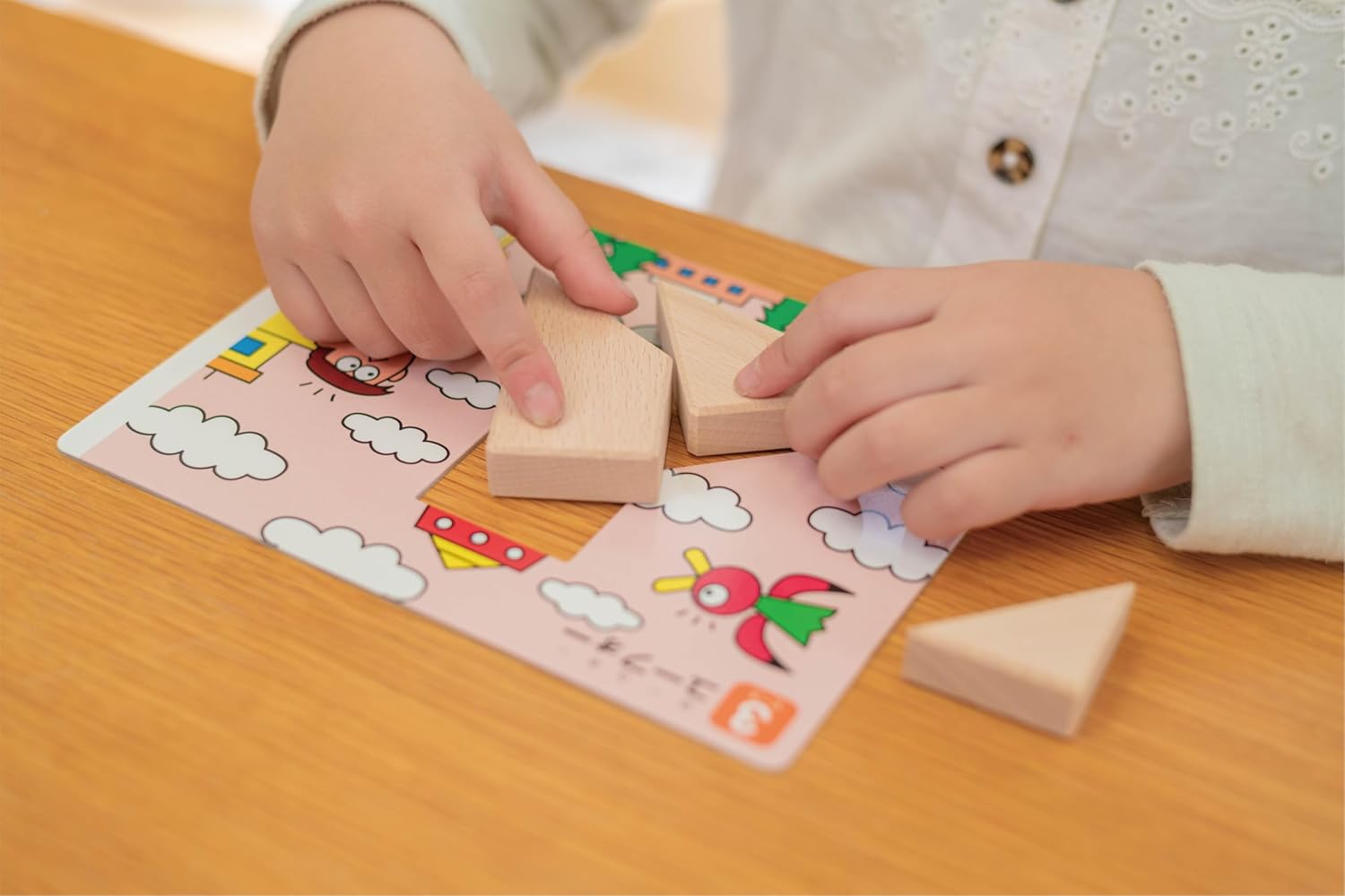 Kumon Publishing NEW Tangram Educational Toy for Children 3 Years and Up KUMON
