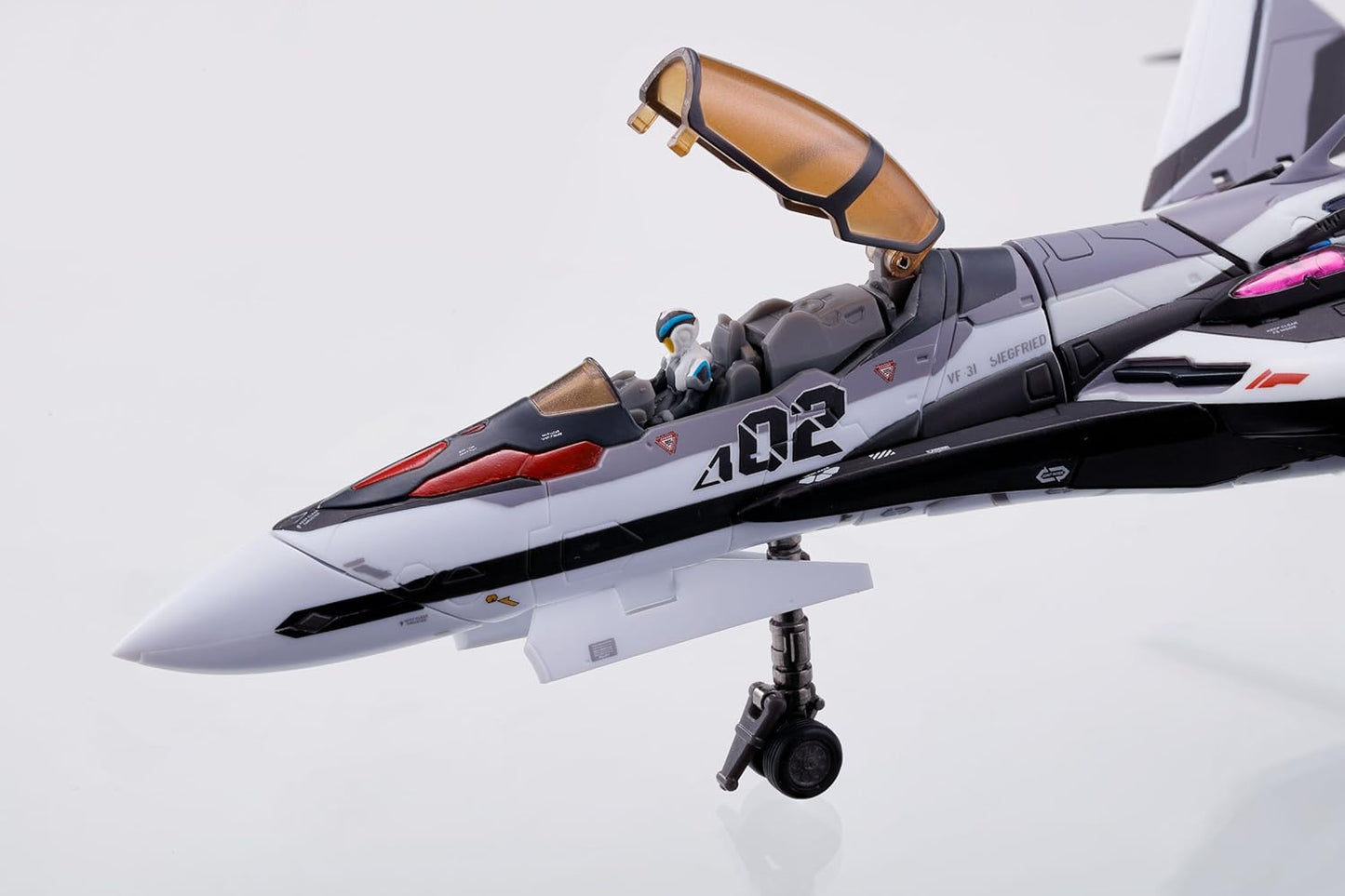 DX Chogokin Macross Delta Movie Version VF-31F Siegfried (Mesther Elefelt/Hayate Inmerman Boarding) Approx. 10.2 inches (260 mm) Diecast & ABS & PVC Painted Action Figure