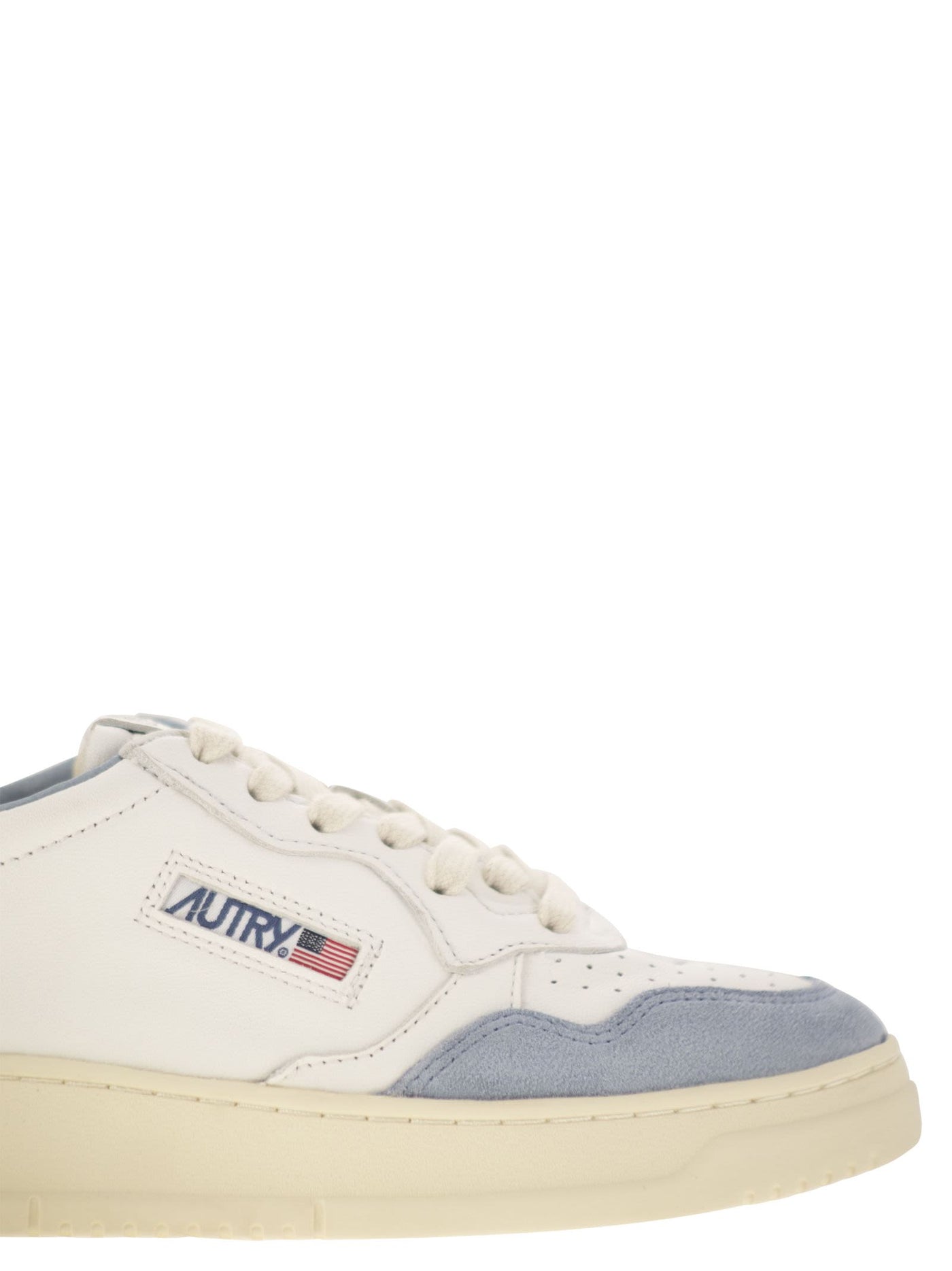 Autry Medalist Low White LeatherとSuede Sneakers In Powder - Image 6