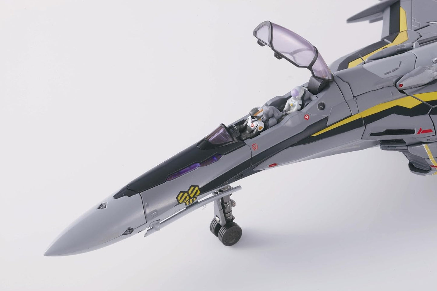 TAMASHII NATIONS DX超合金 VF-25S メサイアバルキリー (オズマ・リー機) リニューアルVer.