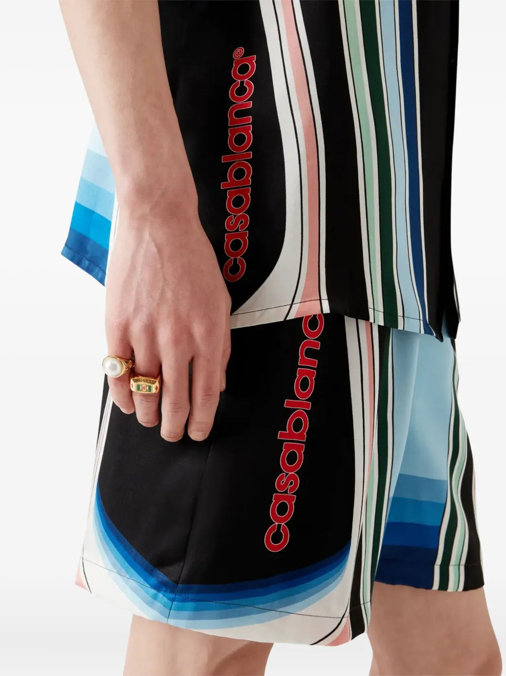 Casablanca カサブランカグラフィックマウンテンショーツ - Image 6