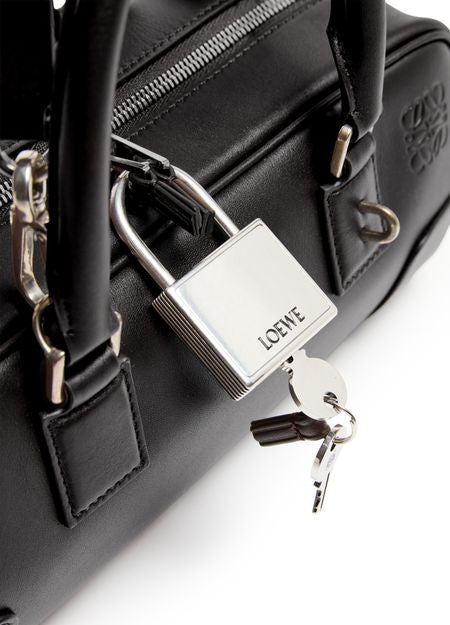 LOEWE Amazona 23 cropped bag in shiny calfskin - Image 7