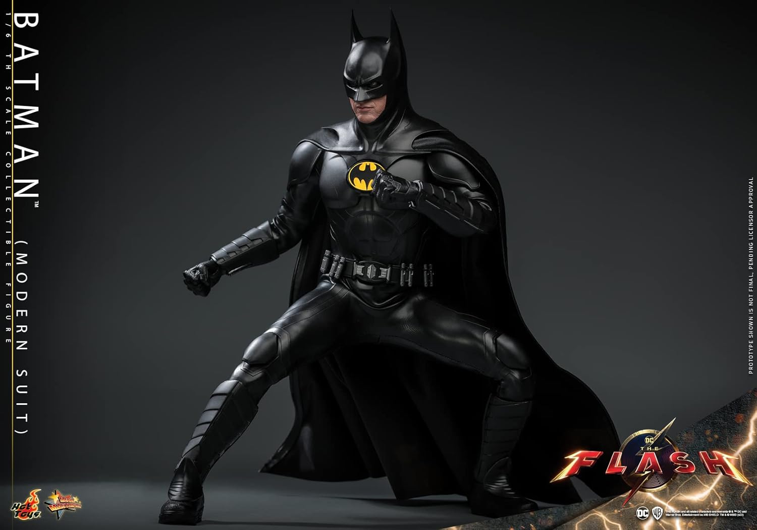 Hot Toys Movie Masterpiece The Flash Batman (Modern Suit) 1/6 Scale Figure