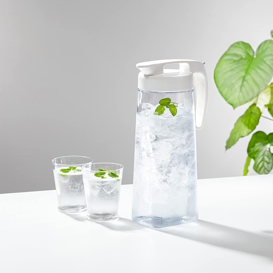 Iwasaki Industry Last Trolley, Cold Water Bottle, 7.3 gal (2.1 L), Seamless Pitcher, Hot Water Available, Made in Japan, Barley Tea Bottle, Tea Pot, Cold Brew Coffee, Cold Tea Bottle, Horizontal