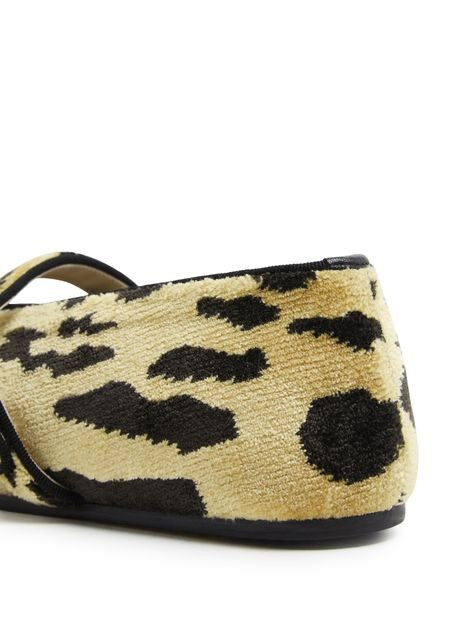 LE MONDE BERYL Stella ベビラックアベルベット スリップオンシューズ - Image 7