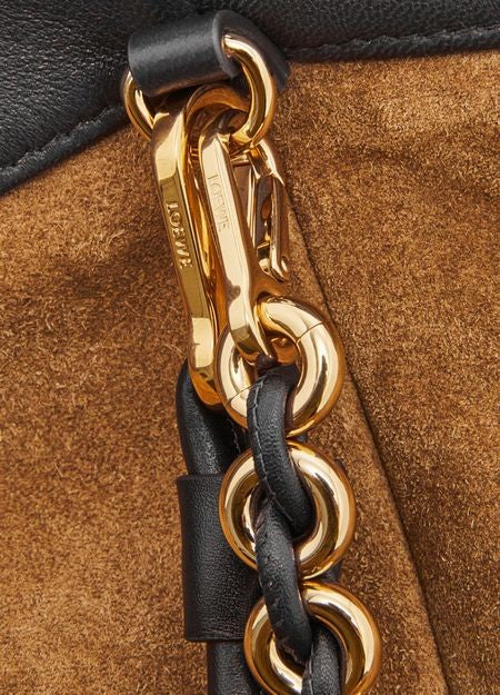 LOEWE Flamenco Purse Bucket bag in mellow nappa lambskin - Image 7