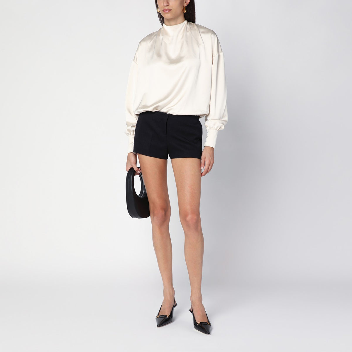 The アンダマンシルビアミルクホワイトボディスーツ - Image 7