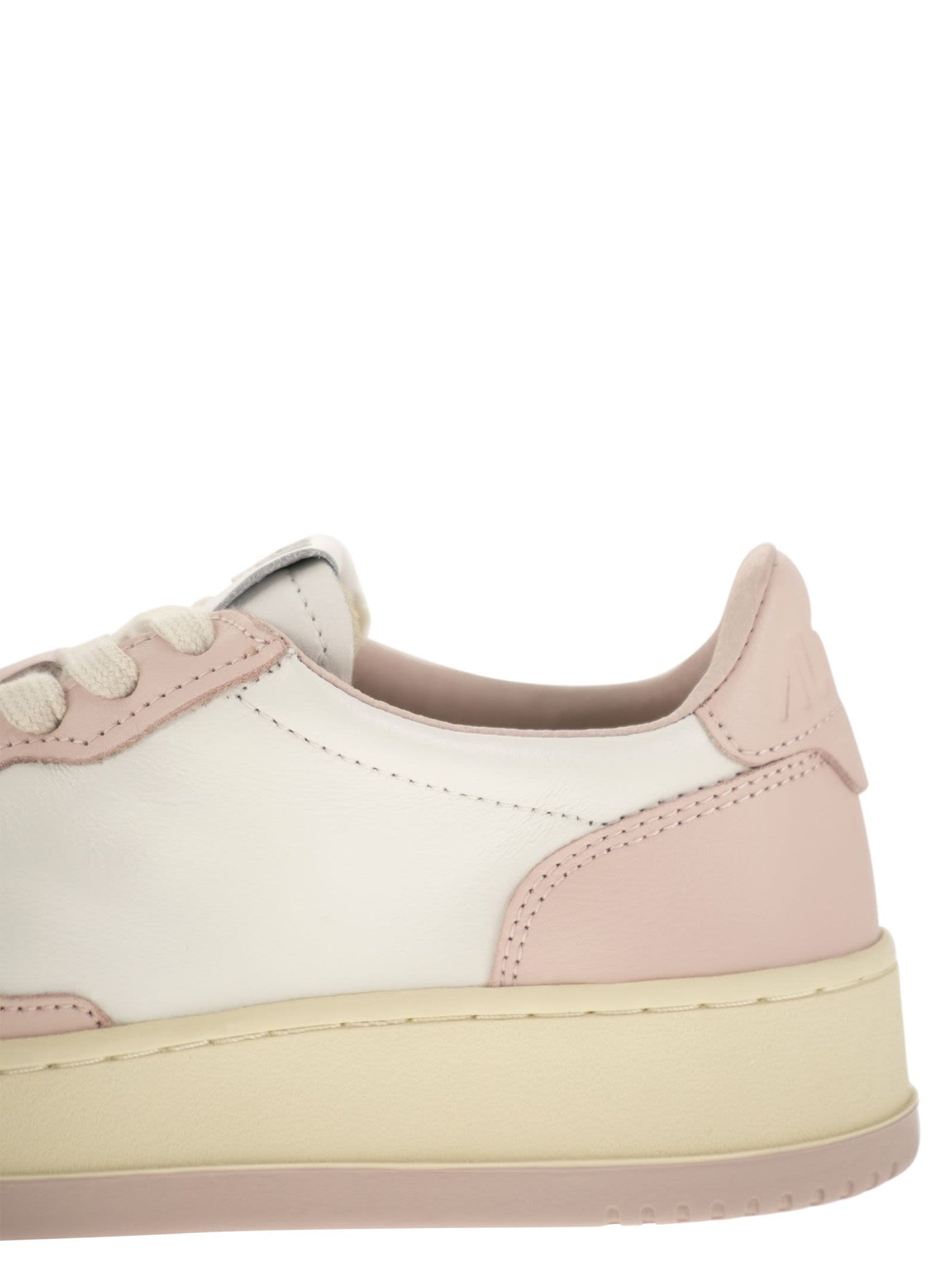 Autry Medalist Low Two Tone Leather Sneakers - Image 7
