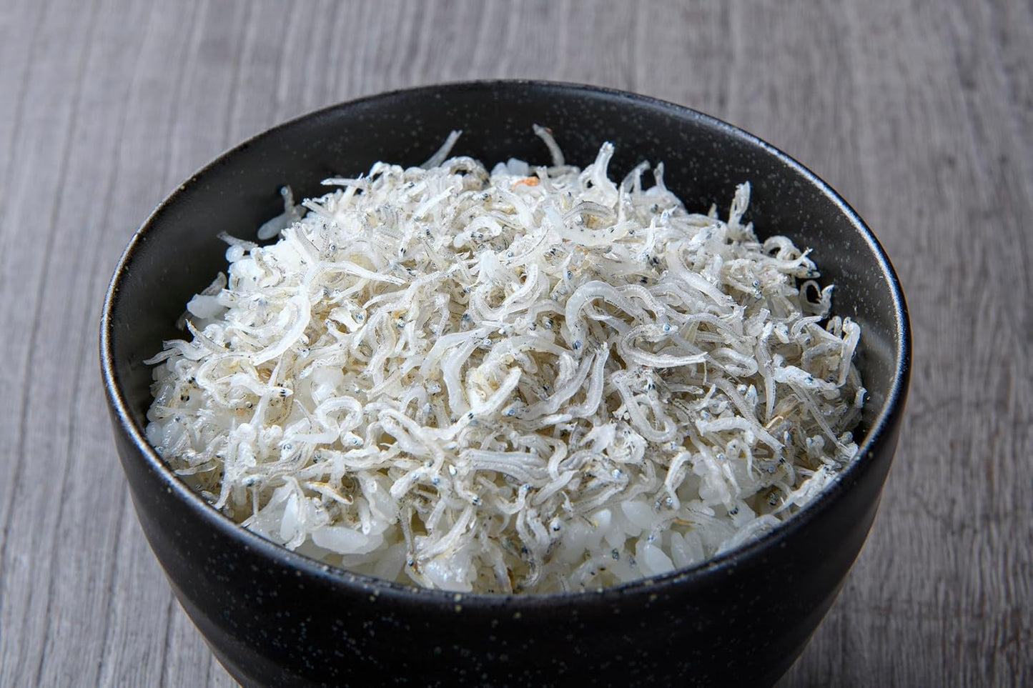 Portioned Convenient Uwa Sea Dried Sardine Pack Domestic Shirasu 100g (10g x 10 bags) Ehime Prefecture Product Snack Side Dish Segawa Honten [Founded 130 Years Dried Goods Specialty Shop Selection]