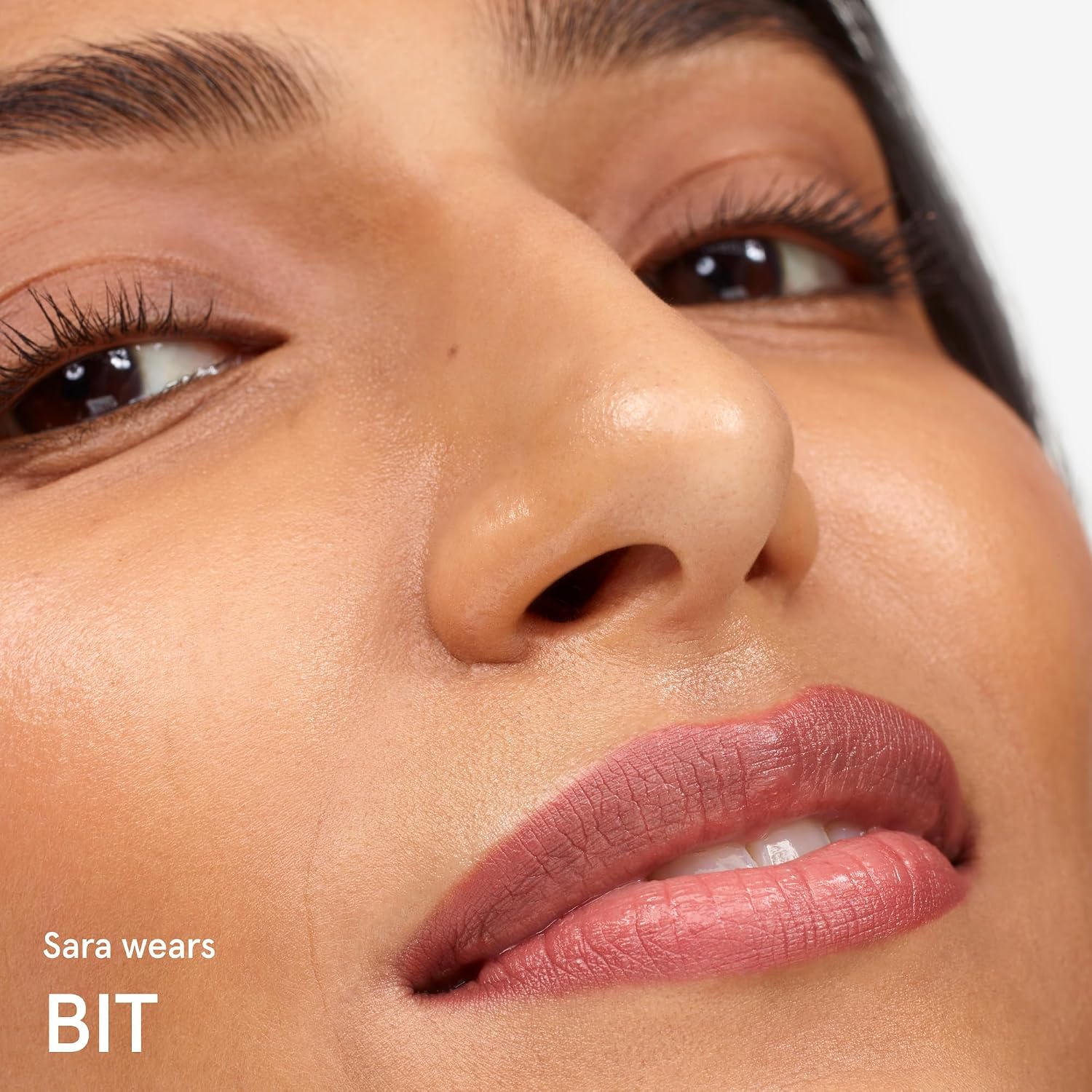 Glossier Lip Line, Bit - Mauve Lip Liner Pencil, Long Lasting Water-Resistant Smudge-Resistant Transfer-Resistant Medium Coverage Definer with Jojoba Oil, Natural Shape and Tones for Sensitive Skin