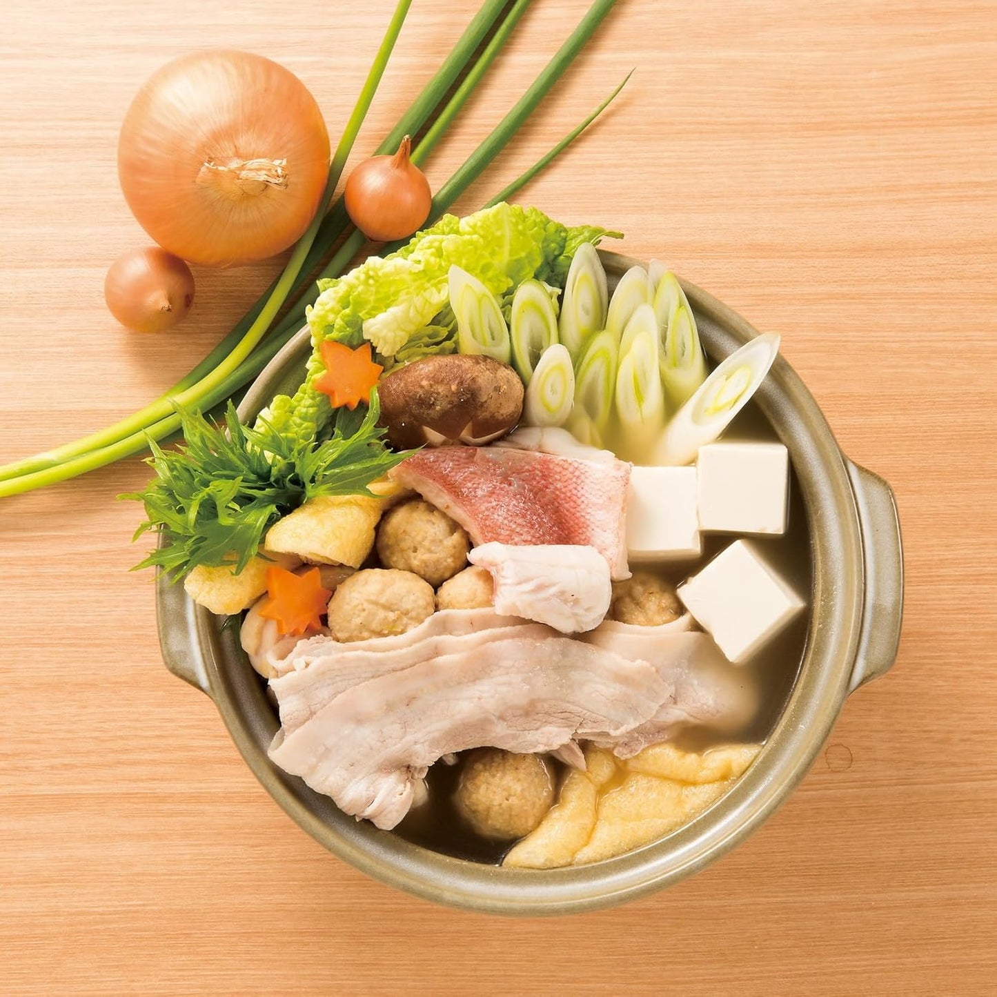 【正規品】 萬古焼 銀峯 土鍋 (深鍋) 7号 1-2人用 花三島 直火対応 保温性 日本製 21071