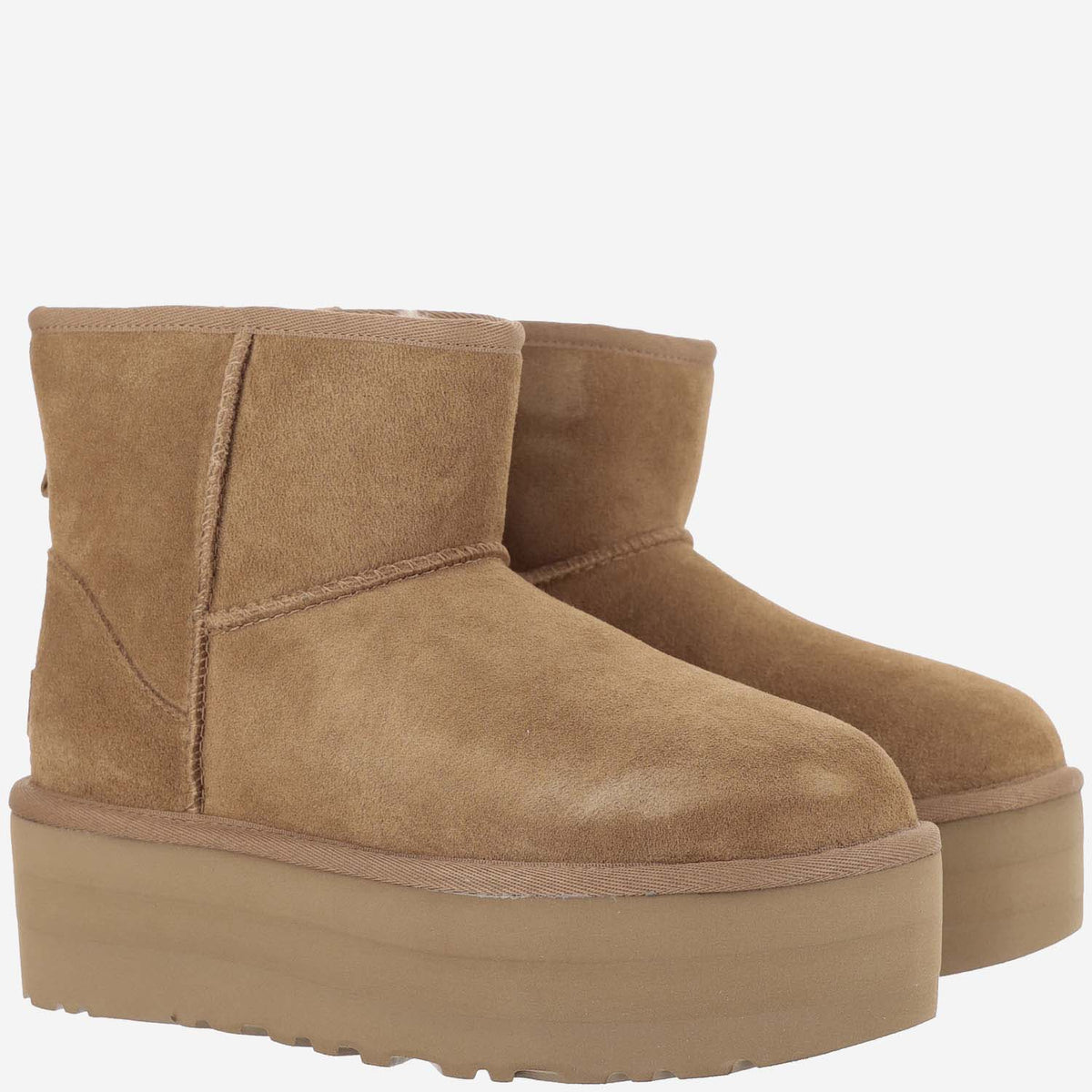 Ugg Ugg 'Classic Mini Dipper' Ankle Boots
Ugg
￥39,700 - Image 7