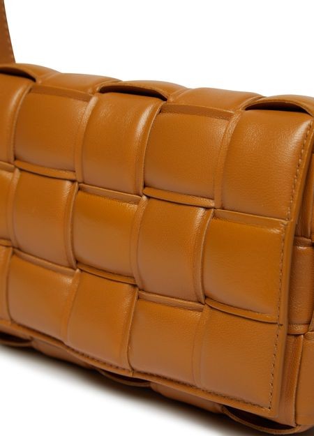 BOTTEGA VENETA スモール パデッド カセットバッグ - Image 7