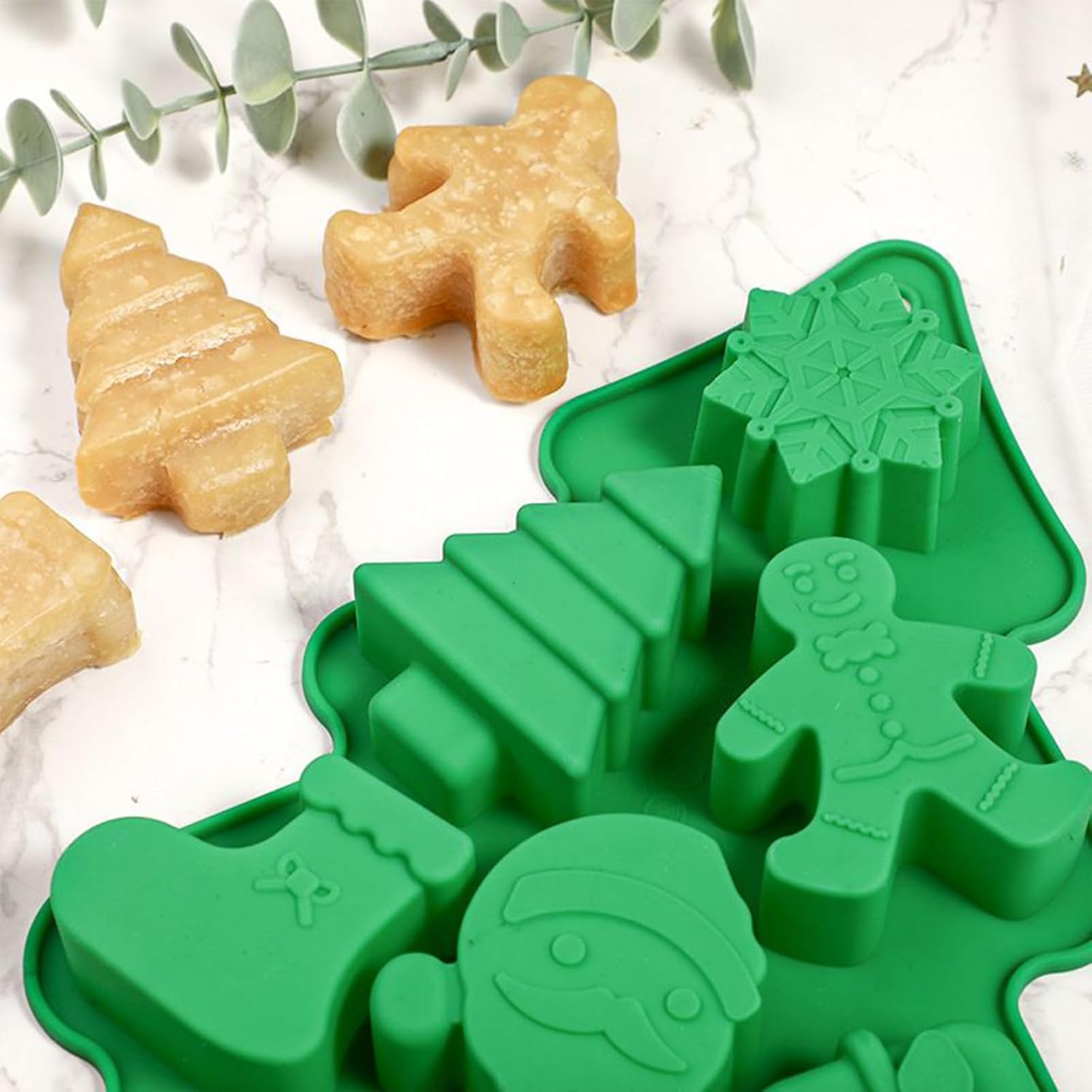 クリスマス チョコレート モールド | 6穴 シリコン キッチン ベーキング ツール | 立体ケーキ用スノーフレーク・ツリー・サンタ型 | パン菓子 チョコレート クッキー フォンダン カップケーキ トッパー ムース キャンドル エポキシ樹脂 キッチン用